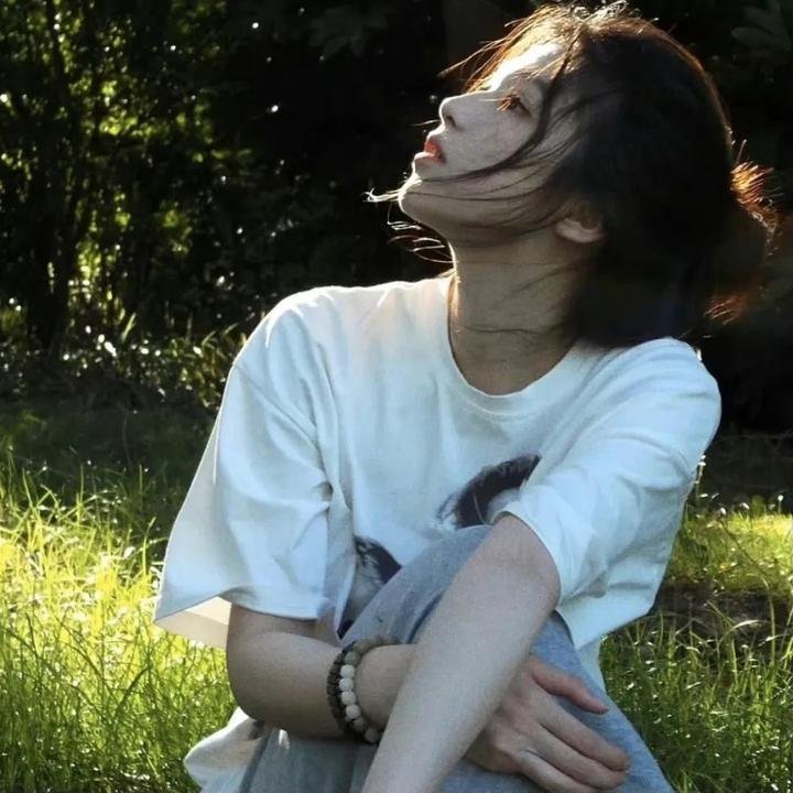 接吻和化妆